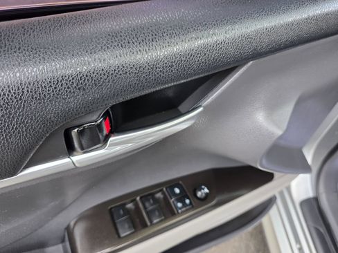 Used 2021 Toyota Camry LE FWD image 14