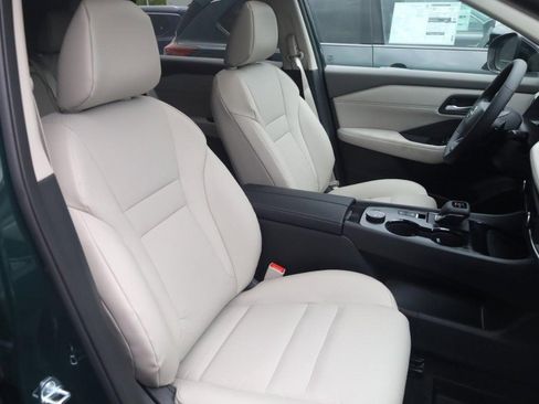 New 2026 Nissan Rogue SV AWD/4WD image 21