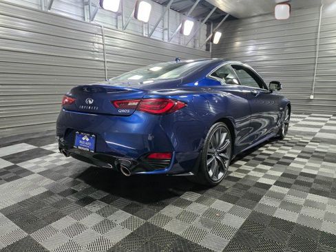 Used 2018 INFINITI Q60 Red Sport 400 w/ Pro Active Package image 5