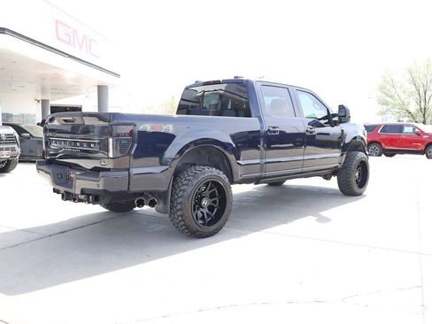 Used 2022 Ford F350 Platinum image 6