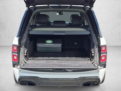 Used 2019 Land Rover Range Rover Supercharged AWD/4WD image 6