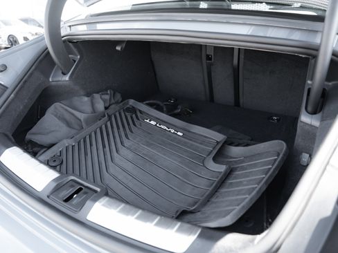 Certified 2023 Audi e-tron GT Premium Plus image 7