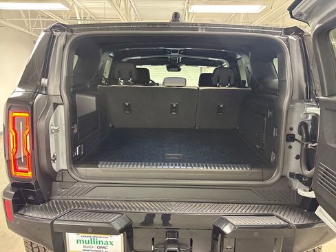 New 2026 GMC Hummer EV SUV AWD/4WD image 19