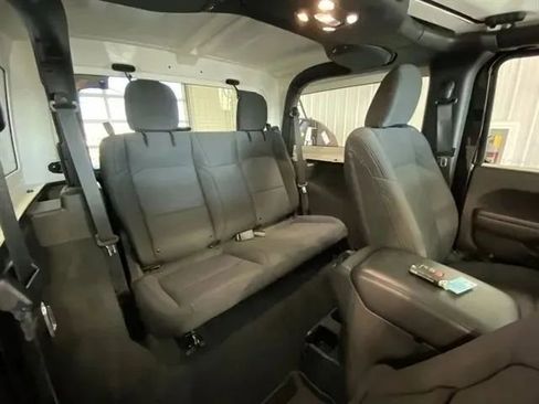Used 2022 Jeep Wrangler Willys image 19