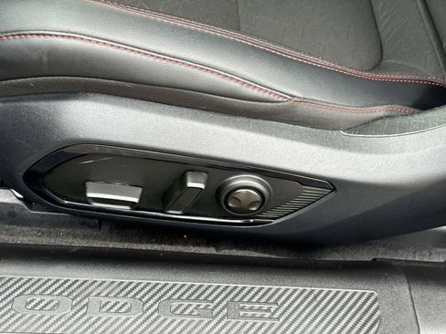 Used 2025 Dodge Charger R/T w/ Quick Order Package 25M R/T image 15