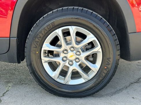 Used 2019 Chevrolet Traverse LT w/ LPO, Floor Liner Package AWD/4WD image 30