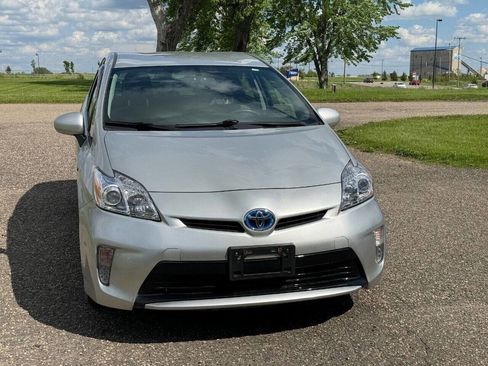 Used 2013 Toyota Prius Four image 5