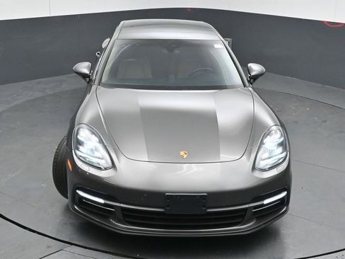 Used 2018 Porsche Panamera 4S Executive image 44