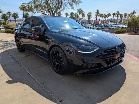 Used 2020 Hyundai Sonata Limited w/ Cargo Package FWD image 8