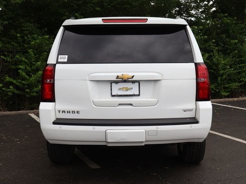 Used 2018 Chevrolet Tahoe LT w/ Luxury Package AWD/4WD image 9