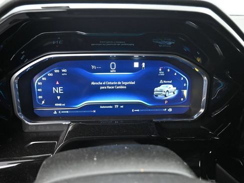 Used 2023 Chevrolet Silverado 1500 LT RWD image 11