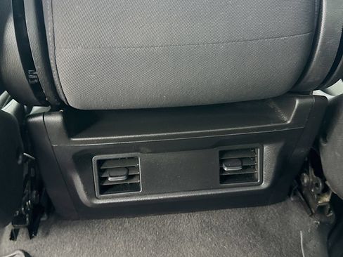 Used 2022 Chevrolet Silverado 1500 Custom Trail Boss AWD/4WD image 29