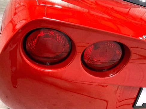 Used 2008 Chevrolet Corvette Convertible w/ Preferred Equipment Group RWD image 8