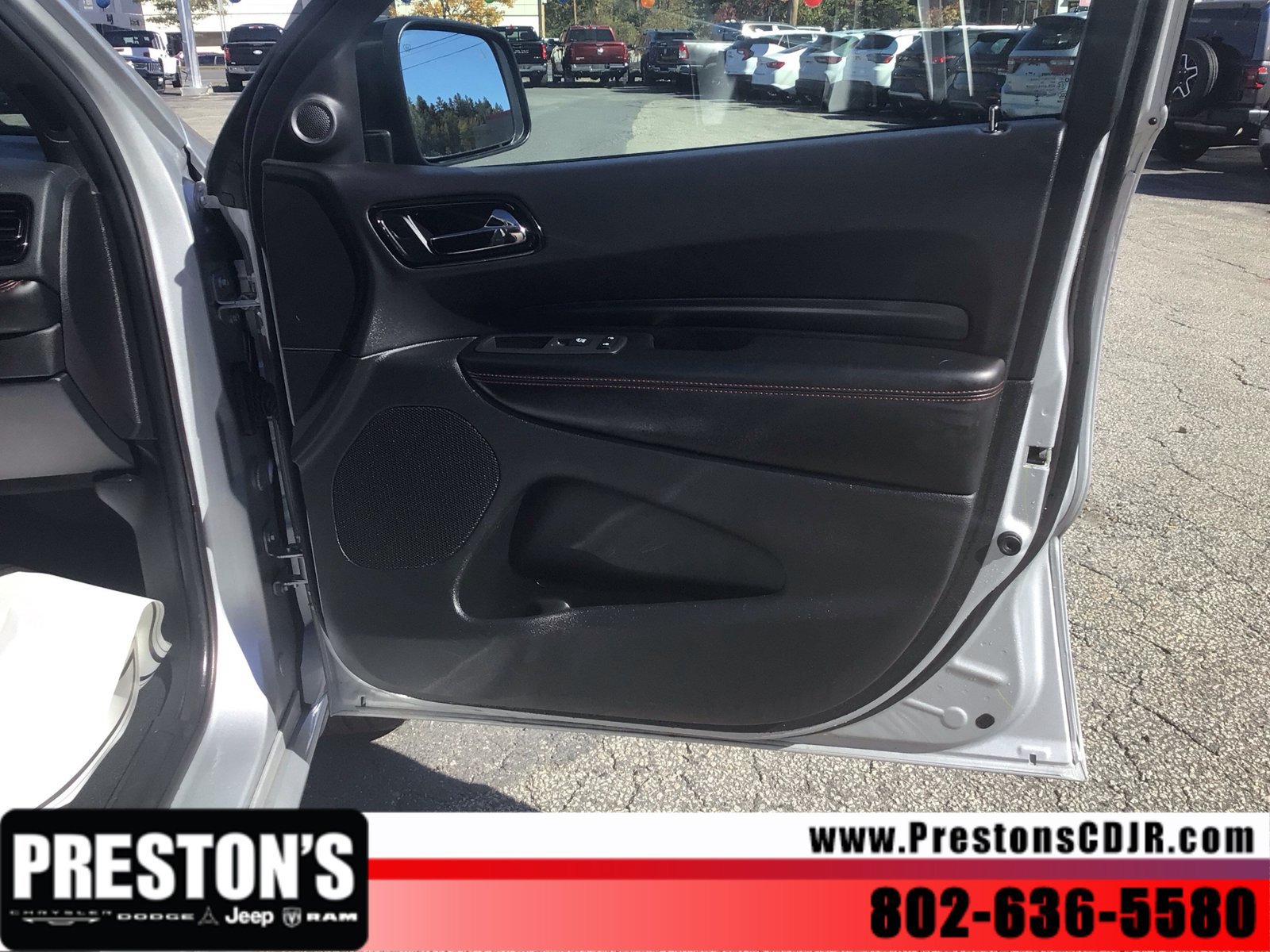 Used 2025 Dodge Durango GT AWD/4WD image 30