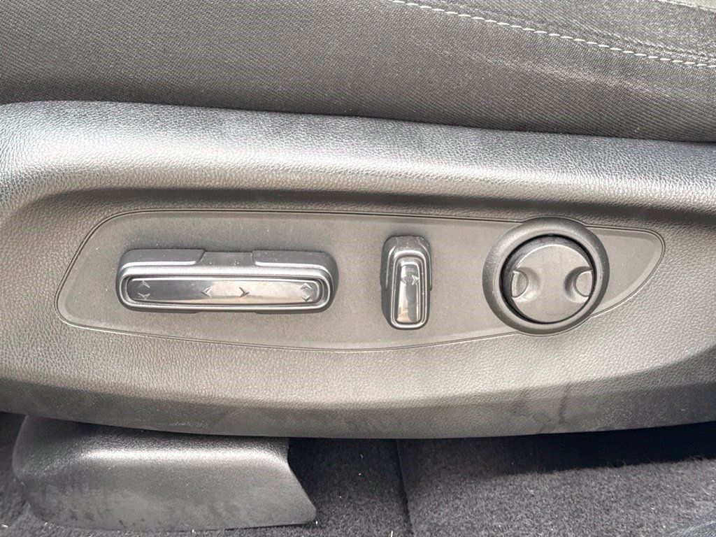 Used 2024 Honda CR-V EX image 14