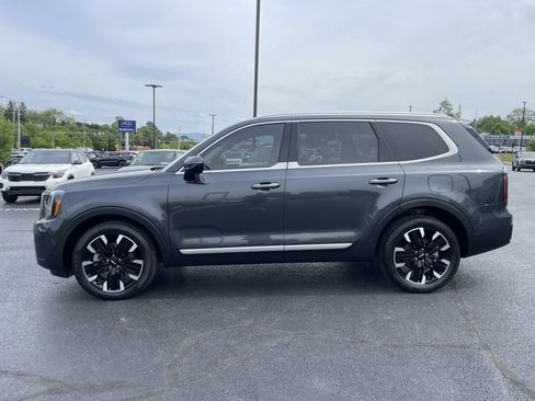 Used 2023 Kia Telluride SX FWD image 3