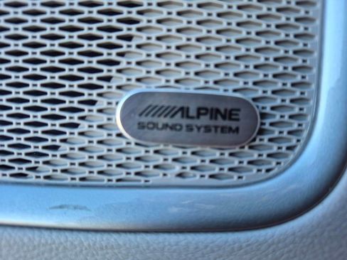 Used 2024 Jeep Compass Limited w/ Sun and Sound Group image 16