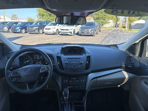 Used 2018 Ford Escape SE image 27