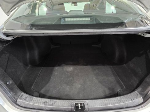 Used 2023 Toyota Corolla LE image 21