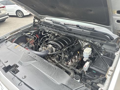 Used 2017 Chevrolet Silverado 1500 LT w/ All Star Edition image 31