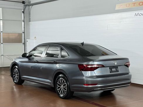 Used 2021 Volkswagen Jetta SE image 5