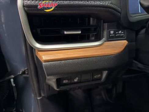 Used 2024 Toyota Grand Highlander Limited image 20