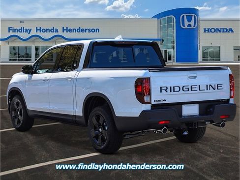 New 2026 Honda Ridgeline Black Edition image 2