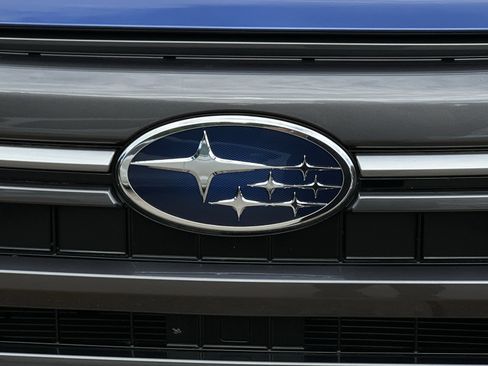 Used 2025 Subaru Forester Limited w/ Popular Package AWD/4WD image 12