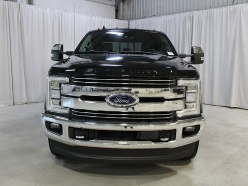 Used 2019 Ford F350 Lariat w/ Lariat Ultimate Package AWD/4WD image 25