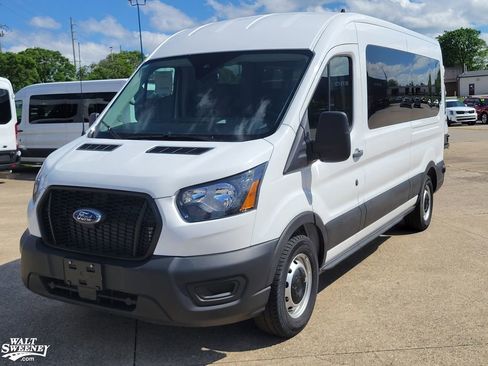 Used 2024 Ford Transit 350 XL RWD image 2