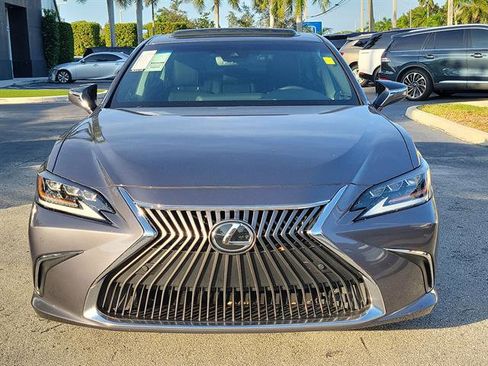 Used 2019 Lexus ES 350 w/ Luxury Package image 23