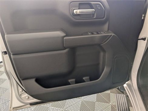 Certified 2021 Chevrolet Silverado 1500 Custom image 10