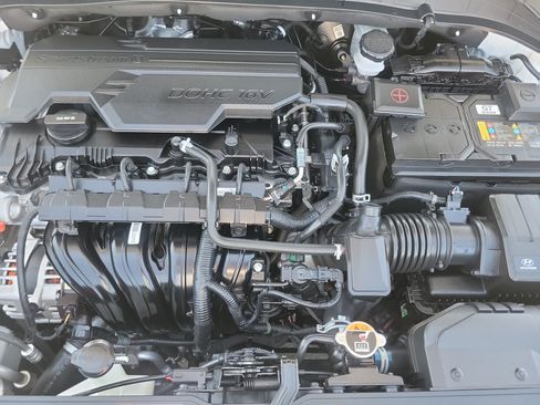 Certified 2022 Hyundai Kona SE FWD image 28