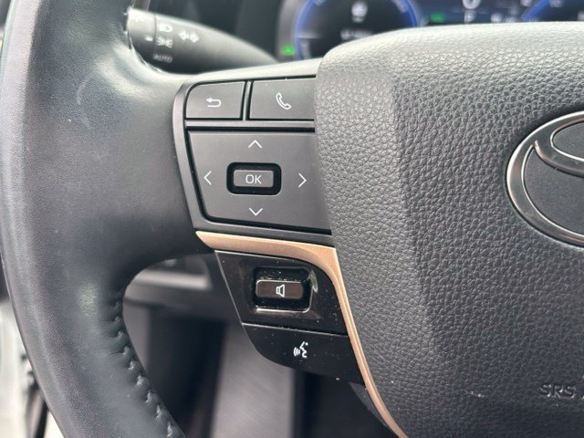 Used 2023 Toyota Crown AWD/4WD image 16