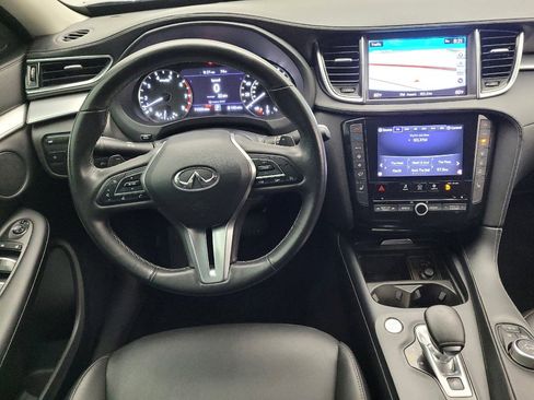 Used 2019 INFINITI QX50 Luxe w/ Navigation Package AWD/4WD image 22