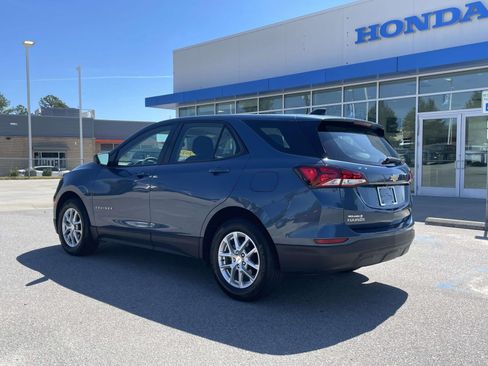 Used 2024 Chevrolet Equinox LS FWD image 4