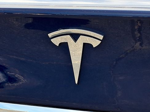 Used 2017 Tesla Model S 90D AWD/4WD image 28