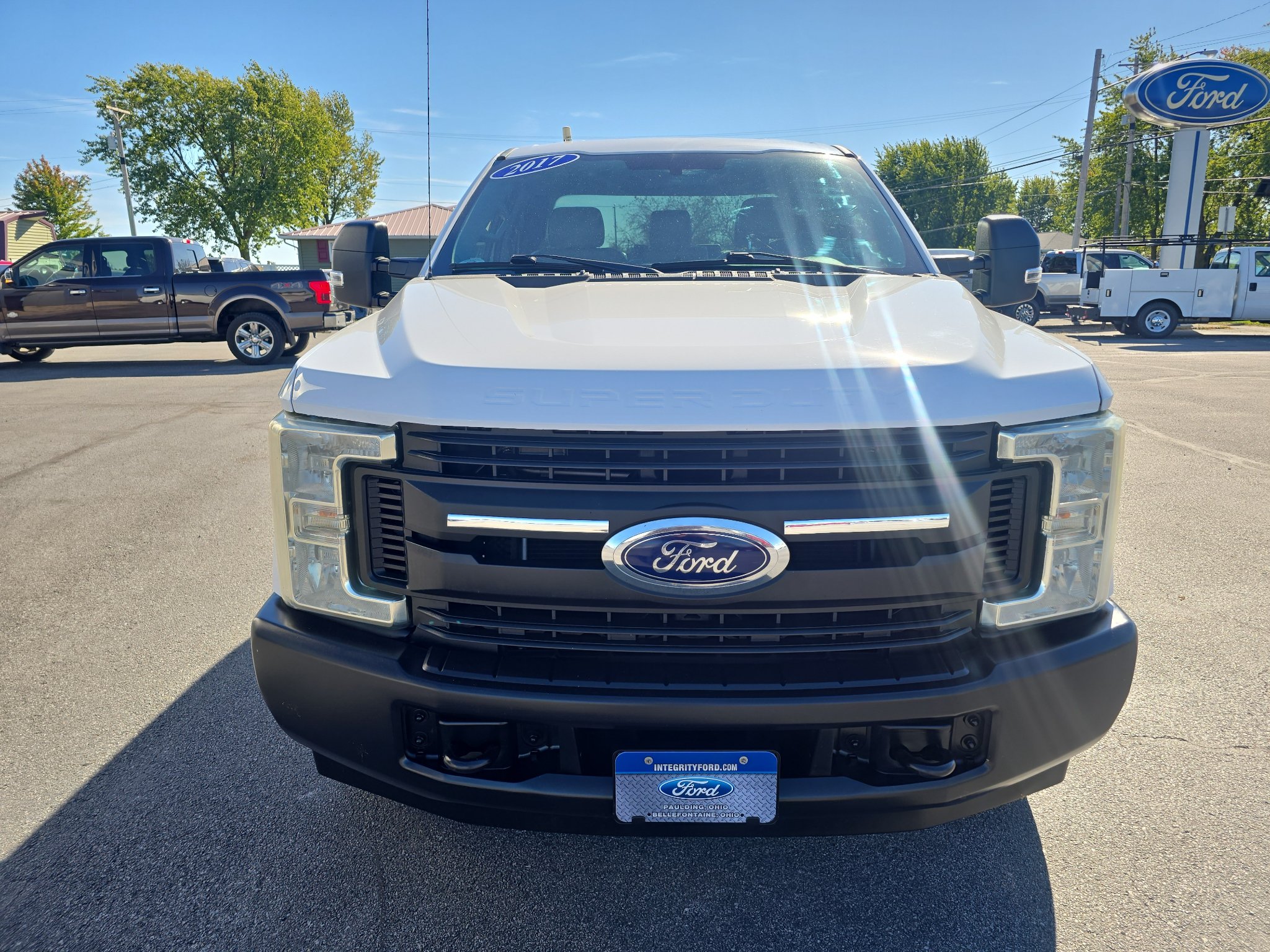 Used 2017 Ford F250 XL w/ Power Equipment Group RWD image 3