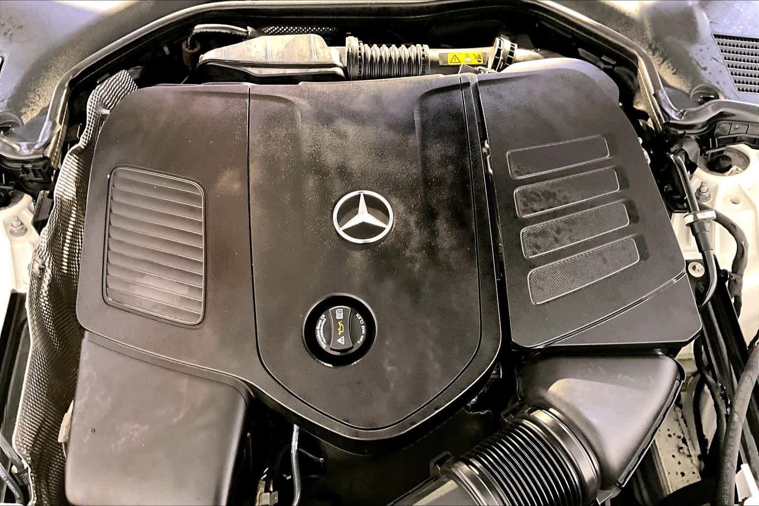 Used 2023 Mercedes-Benz C 300 4MATIC Sedan image 31
