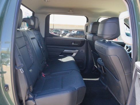 Used 2022 Toyota Tundra SR5 w/ SR5 Premium Package AWD/4WD image 32