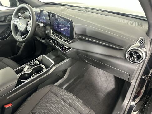 New 2026 Chevrolet Equinox LT FWD image 28