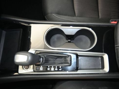 Certified 2024 Nissan Altima 2.5 SV FWD image 18