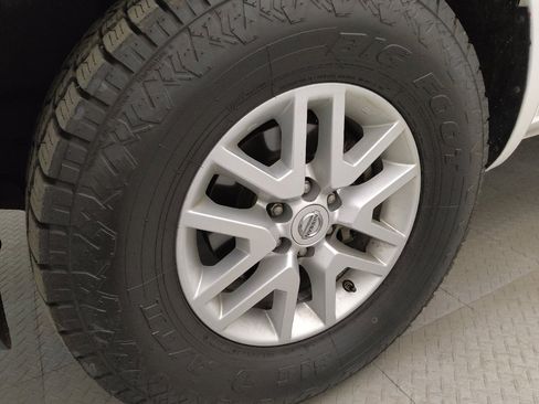 Used 2019 Nissan Frontier SV RWD image 31