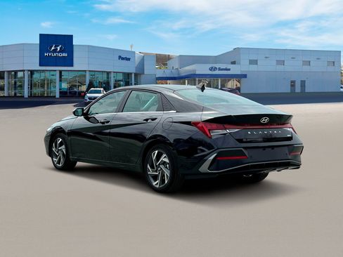 New 2025 Hyundai Elantra Limited image 5