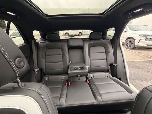 Used 2024 Chevrolet Blazer EV LT AWD/4WD image 38