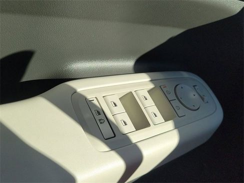 New 2026 Hyundai Santa Fe SE image 15