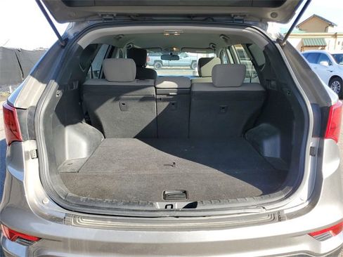Used 2018 Hyundai Santa Fe Sport image 23