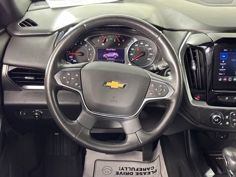 Used 2022 Chevrolet Traverse LT AWD/4WD image 25