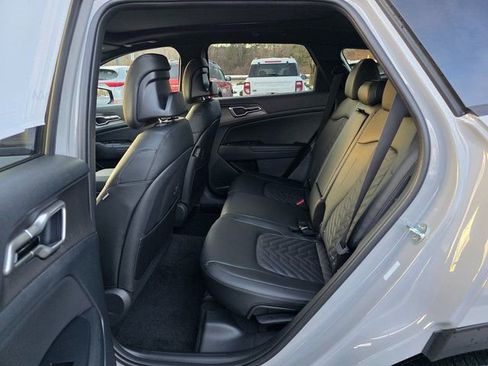 New 2026 Kia Sportage X-Line w/ X-Line Technology Package image 17
