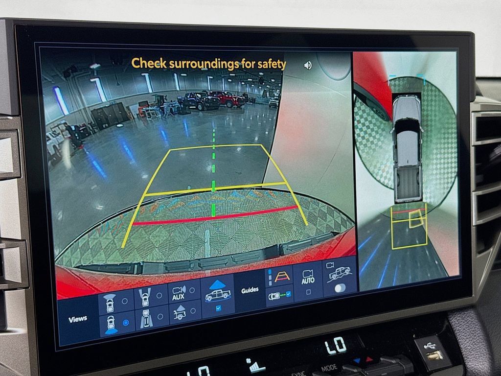 New 2025 Toyota Tundra SR5 w/ TRD Off-Road Premium Package AWD/4WD image 17